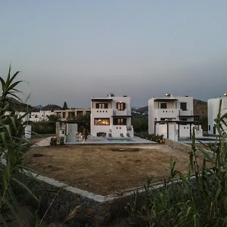 Nautilus, Plaka Naxos, By Naxosvibe Villa *