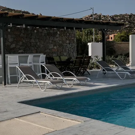 Nautilus, Plaka Naxos, By Naxosvibe Agios Arsenios